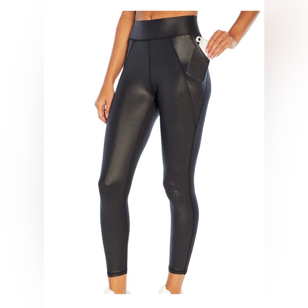 NWT Cycle House by Marika, Shiny Leggings, Sz. L